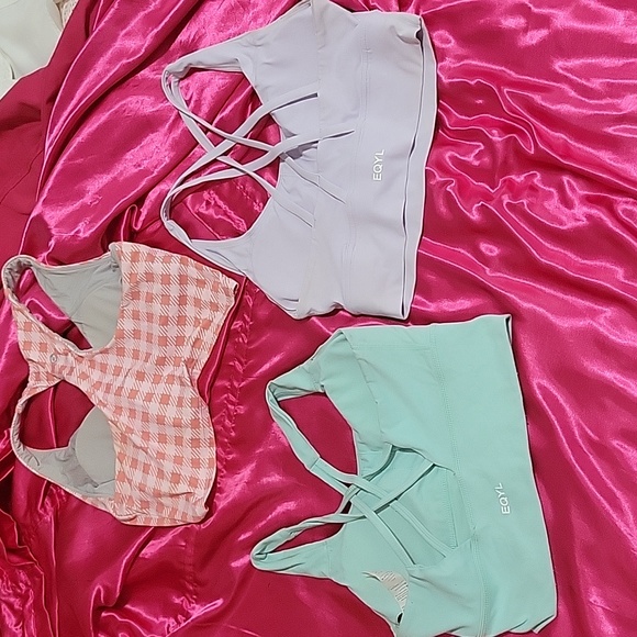 SPORTS BRAS - Picture 5 of 10